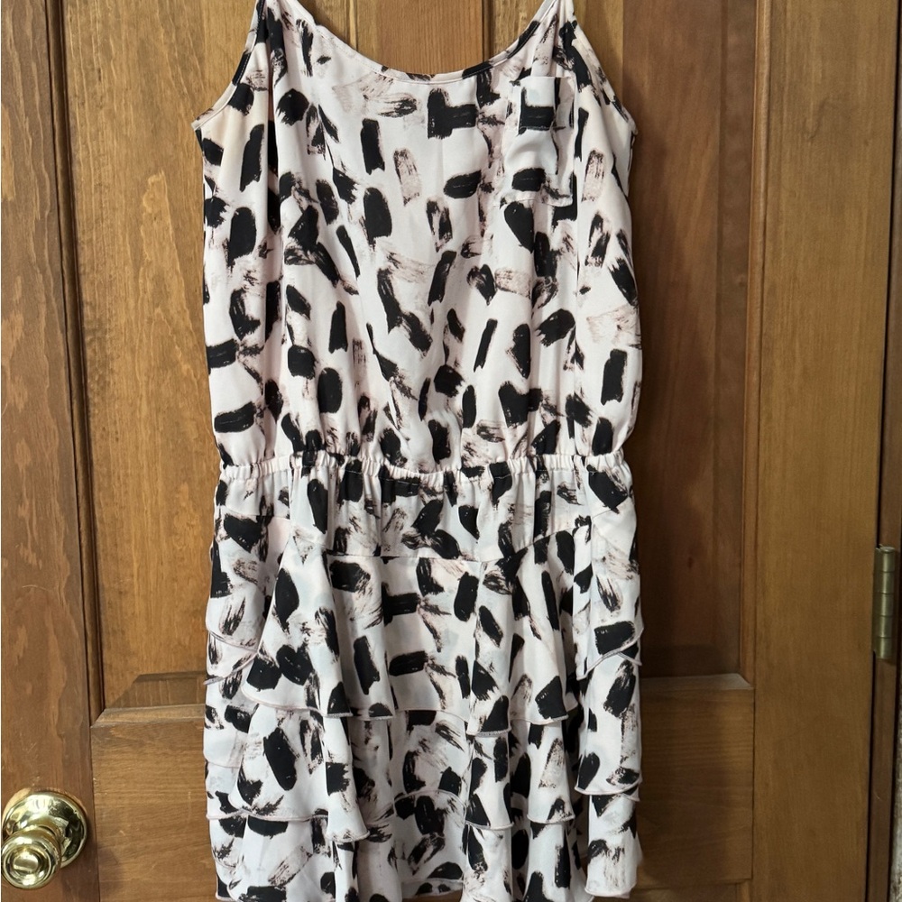 Stylish Black and White Patterned Dress